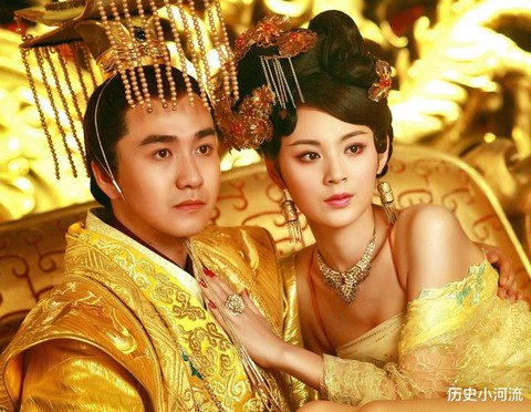 英明神武是什么意思[图2]